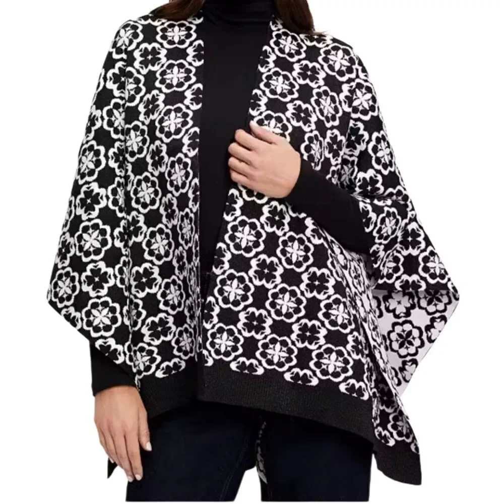 Kate spade Arabesque Knit Ruana Black White Sweater One Size